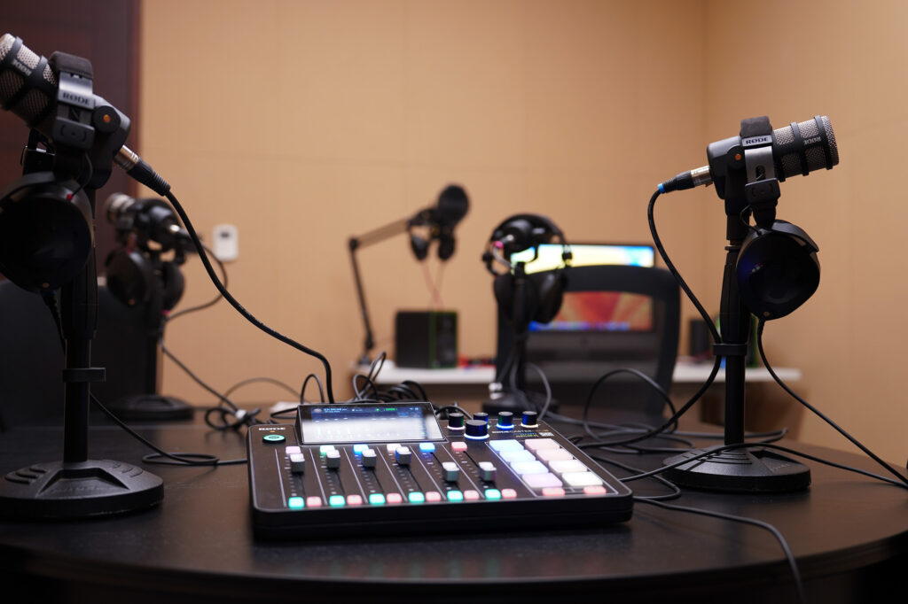 Photo of Podcasting Equipment in LD04